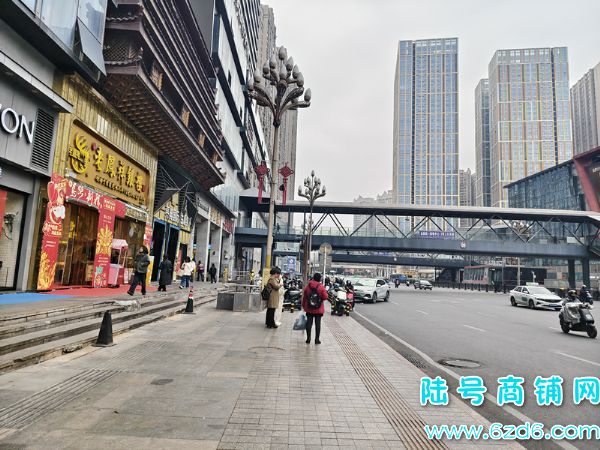 ��½�ţ�����԰���ڽ�1���������׵�ת�ã��������2400ʵ��ͼƬ