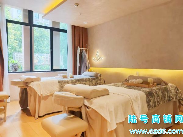 9������ ��ɽ�������ֳ��ٽ�275ƽ�߶���ԡ����ת��ʵ��ͼƬ