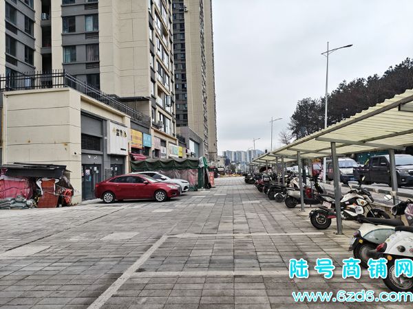 ��½�ţ���Ϫ�������������ֳ�����ͷ�������ݵ꼸����ת��ʵ��ͼƬ