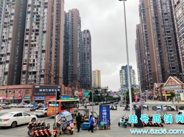 3������һ������ �����л�����������ת�� �г���ʵ��ͼƬ