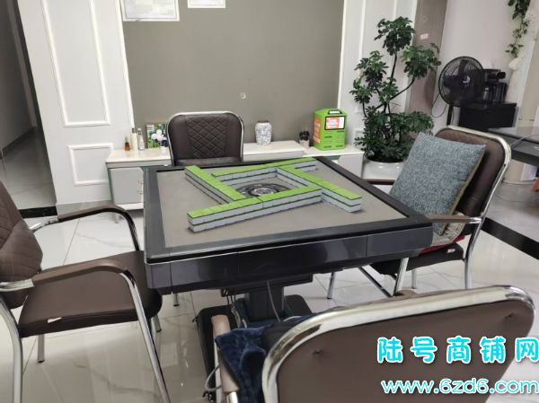 3������һ������ �����л�����������ת�� �г���ʵ��ͼƬ