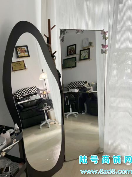 ����1000 ����԰��������2��ӰԺʽ���׵�ת��ʵ��ͼƬ