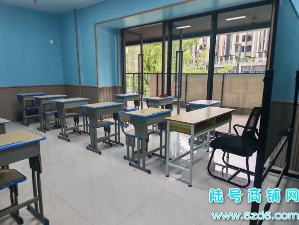 ��½�ţ���ɽ�����к�ӳɽ���ٽֶ�¥�������ת��ʵ��ͼƬ