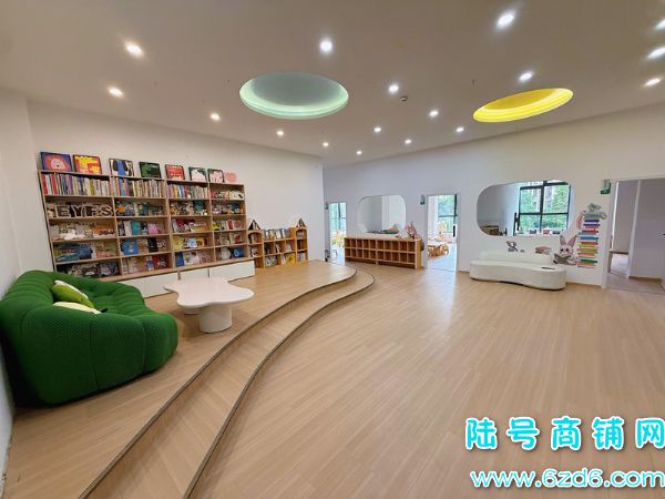 ��½�ţ���ɽ�������������������Ľ������ת��ʵ��ͼƬ