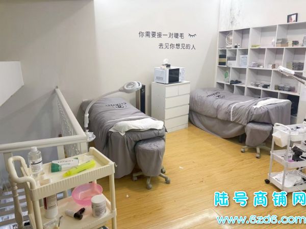 ��ɽ�����ͳ��������ٽ�50ƽ�������׵�ת��ʵ��ͼƬ