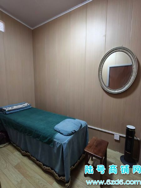 ��½�ţ�С�Ӻ����仪ͥ�ٽ�����������ת��ʵ��ͼƬ