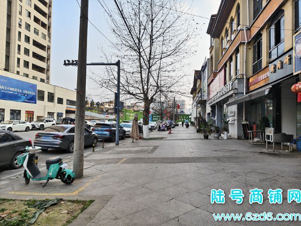 ��½�ţ�����2ǧ������ת�ã��վ�Ӫҵ����ǧ ��������Ҽ���ٽ�ʵ��ͼƬ