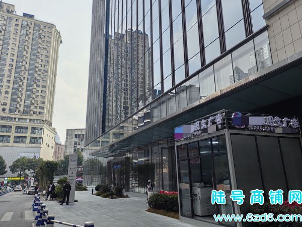 ��½�ţ���������ɽ��ͼ�Ĺ���ٽ�����ת�ã���ת����ҵ����ʵ��ͼƬ