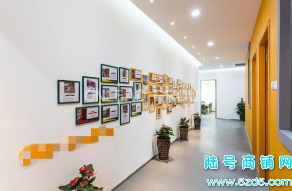 ��½�ţ���ɽ������԰������ѵ����ת��ʵ��ͼƬ