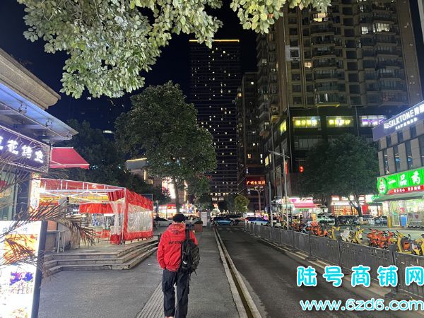 ��½�ţ���ɽ������������ֵض��տ�������ת�ã����ֿ�ֱ�Ӿ�Ӫʵ��ͼƬ