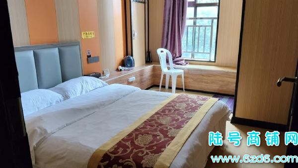 ��½�ţ�����ְ�̳���ҵ�㳡��ջ�Ƶ�ת�ã�10������ʵ��ͼƬ