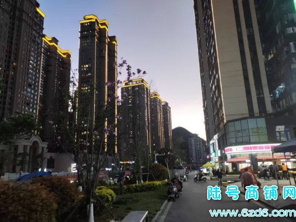 ��������ե���׸ֵ����ڸ����ٽ���������Ժ������ת��ʵ��ͼƬ