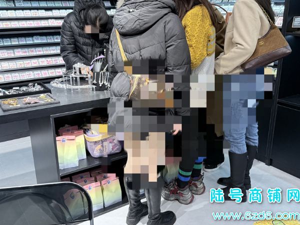 ��½�ţ����������Ϻ����㳡���׵ꡢ��Ʒ��ת��ʵ��ͼƬ