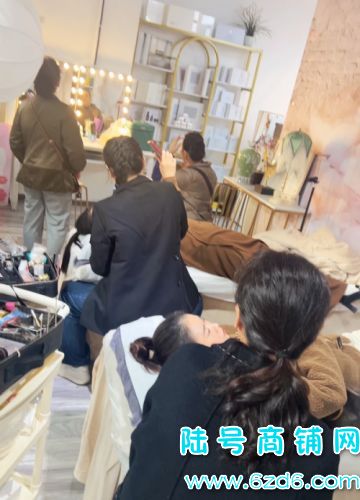 ����԰�����㳡3��120ƽ�����������׵�ת�ã����䷿ʵ��ͼƬ