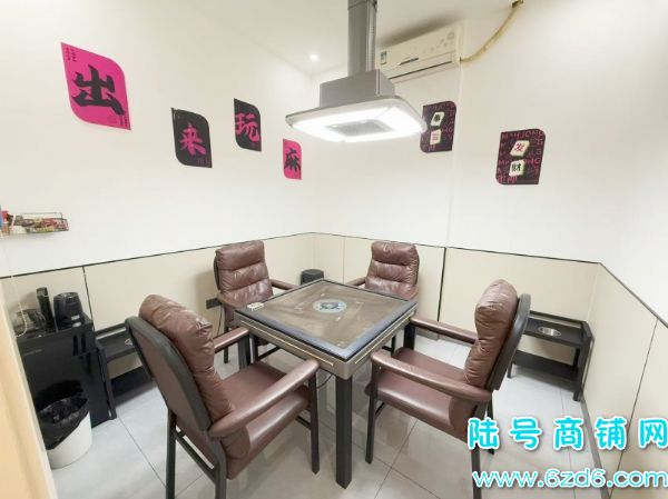 7������ �����о��ù����ٽֶ�¥����������ת��ʵ��ͼƬ