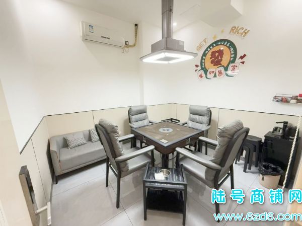 7������ �����о��ù����ٽֶ�¥����������ת��ʵ��ͼƬ