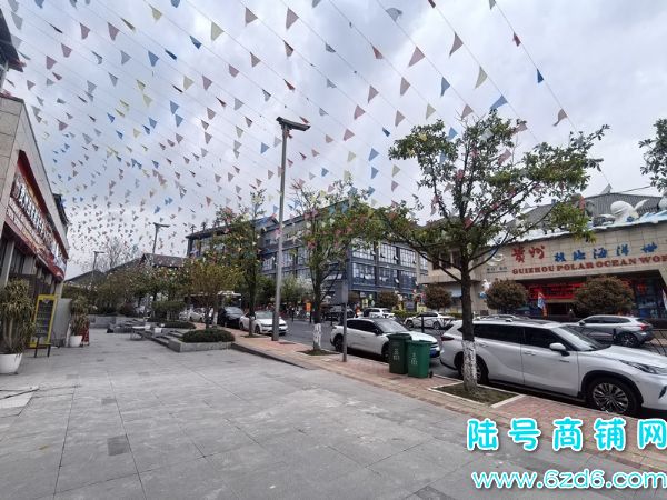 ��½�ţ���������������ʹ��ݳǲ�����ת�ã���������Ǻ�������ʵ��ͼƬ