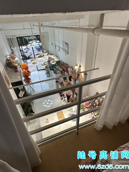 ��½�ţ���ɽ���������ݶ�D���ٽ־�װ�޻���ת��ʵ��ͼƬ