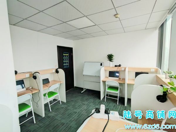 С����ƴ󶼻�������ѵ����ת�ã�����Դ100���ʵ��ͼƬ