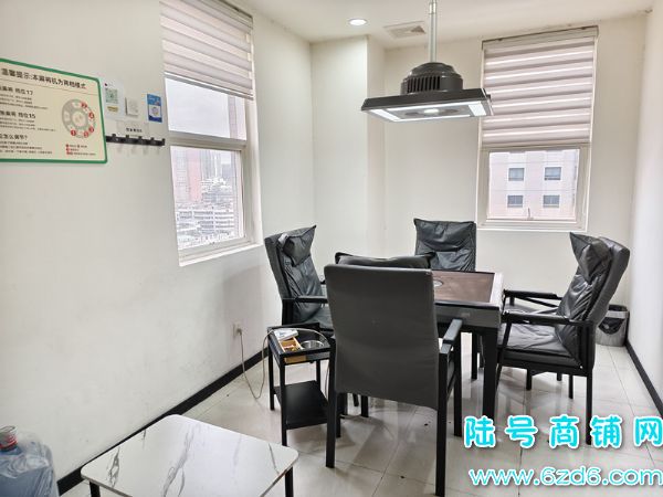 ��½�ţ���������ˮ�ص������Թ��մ�������������ת�ã�8������ʵ��ͼƬ