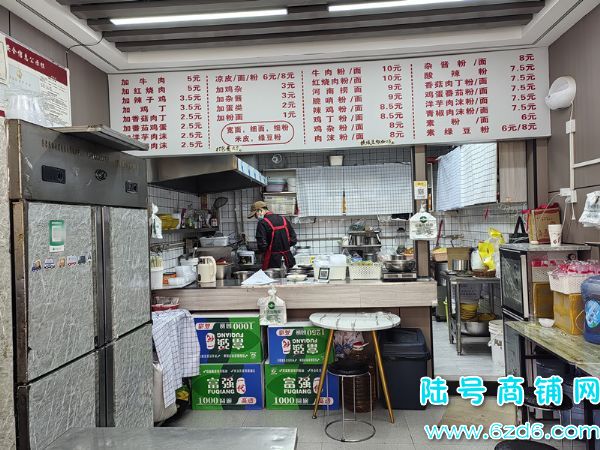 ��½�ţ��ڵ���ʦ��ѧԺ��ʳ�ֲ�����ת�ã��Ա߾�������¥ʵ��ͼƬ