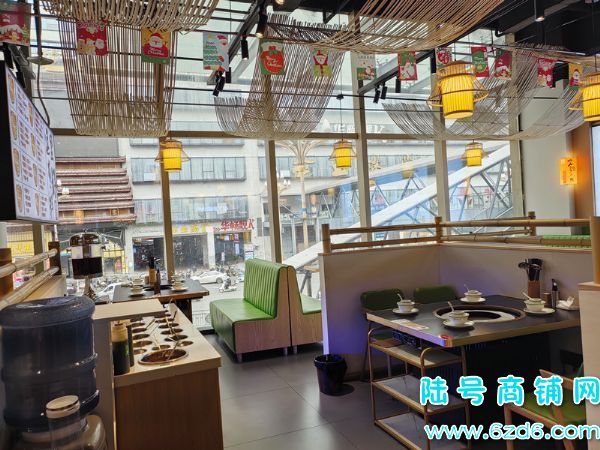 ��½�ţ�����������԰�������Ļ��������ת��ʵ��ͼƬ