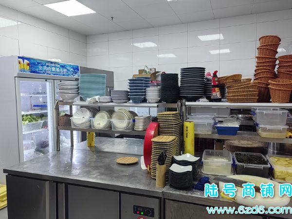 ��½�ţ�����������԰�������Ļ��������ת��ʵ��ͼƬ