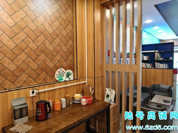 ����Դ �������붫·�ܼ���·320ƽ�������ת��ʵ��ͼƬ