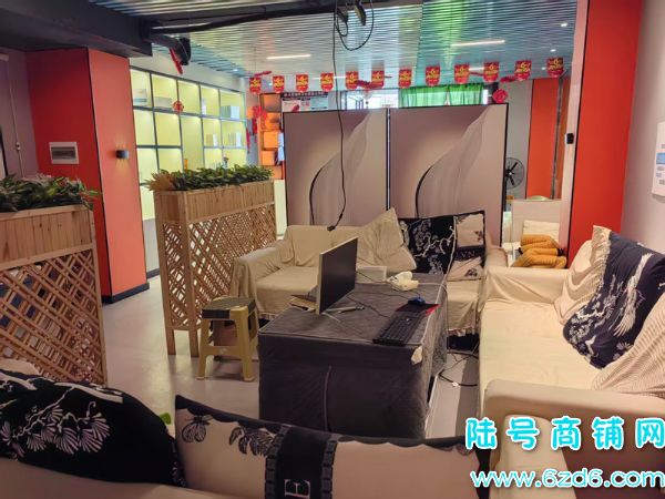 ��½�ţ�Ϣ����ʮ�ֶֽ���·����������ת��ʵ��ͼƬ