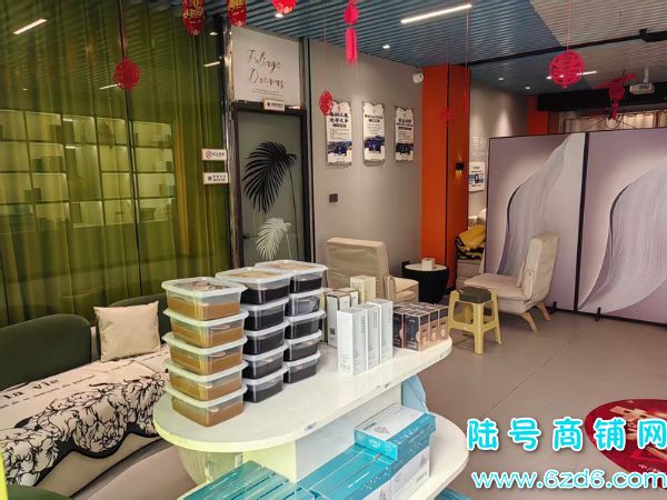 ��½�ţ�Ϣ����ʮ�ֶֽ���·����������ת��ʵ��ͼƬ