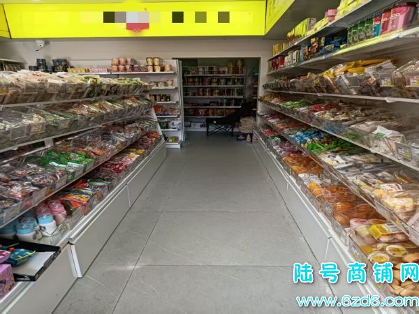 �������Ĳ�Сѧ�ſ���ʳ��ת�ã�����1800ʵ��ͼƬ