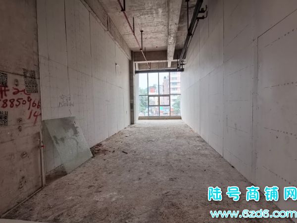 ��½�ţ�����ֱ����ת�÷ѣ��ڵ��������û�㳡ʵ��ͼƬ