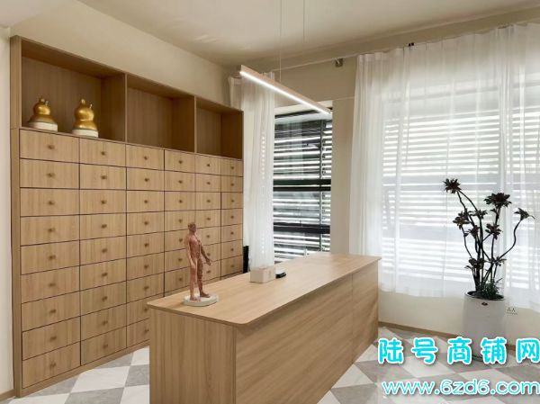 ����������·�ٽ�210ƽ��ҽ�����ͼ�ת��ʵ��ͼƬ