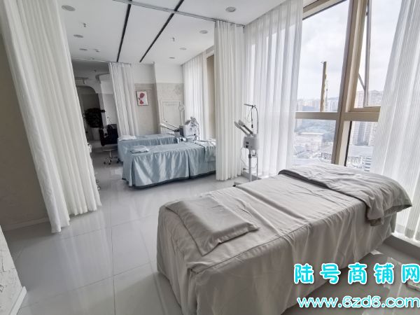 ����԰�����㳡2��¥ȫ��200ƽ��װ������Ժת��ʵ��ͼƬ