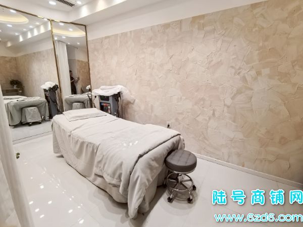 ����԰�����㳡2��¥ȫ��200ƽ��װ������Ժת��ʵ��ͼƬ