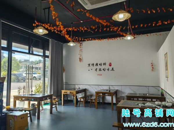 ��½�ţ��սǳ���˫��ͷ �������ڻ�ͥ���������ת�ã�ͣ������ʵ��ͼƬ