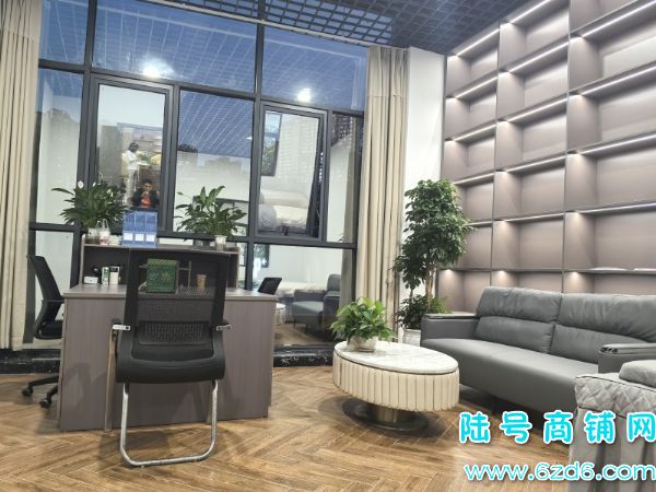 ���������������³�426ƽ��װ���������̳���ʵ��ͼƬ