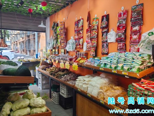 ��½�ţ�����ؿ���ԺС�����ſڴ�����ˮ����ת�ã�Ҳ�ɿ�תʵ��ͼƬ