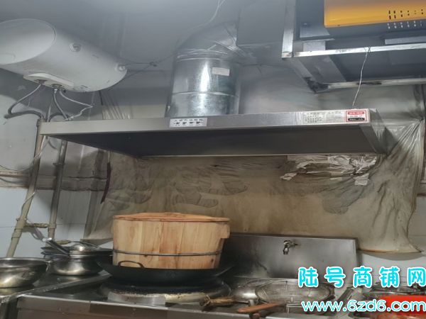��½�ţ�ũó�г������棬����������ʯ·������ת��ʵ��ͼƬ