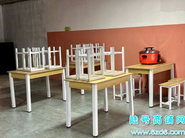 ��½�ţ����ĺ�ī������ѵ�����������а�ת�ã�����2ǧʵ��ͼƬ