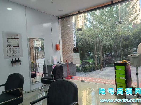 ��½�ţ����������빫԰������ת�ã�װ���£���Ⱥ�ܼ�����Ӫҵʵ��ͼƬ