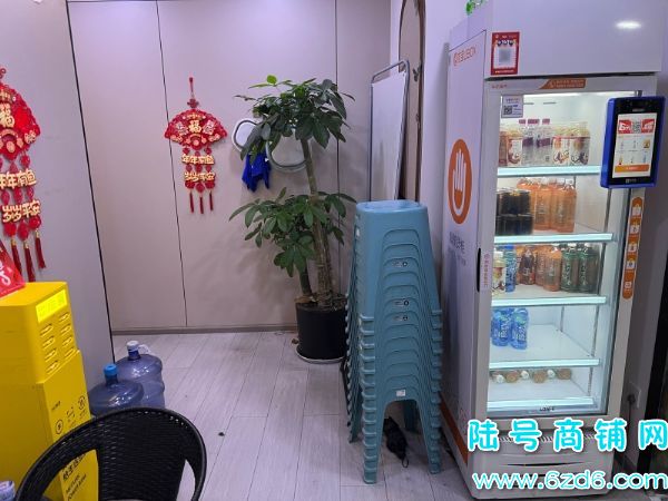 ��½�ţ���������ͨ������������ת�ã�8�������������ȶ�ʵ��ͼƬ